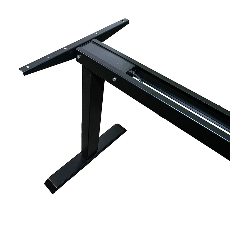 Home Office With Two Desks - Zwei oder drei Abschnitte des Home-Office-Schreibtisches,